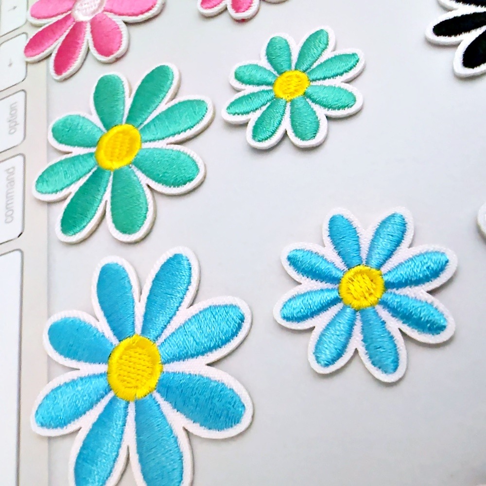 【皮卡布】H14｜花朵｜小花｜臂章｜徽章｜燙布貼｜布貼｜布章｜刺繡布貼｜魔鬼氈布章｜補丁｜刺繡貼｜布貼紙｜刺繡布章-細節圖3