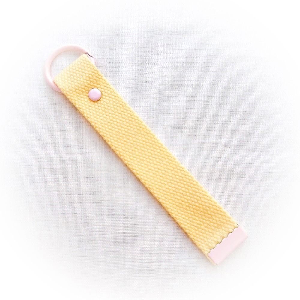 【皮卡布】 客製化刺繡鑰匙圈 織帶吊飾 名字刺繡 姓名吊飾 電繡鑰匙圈 英文名字客製吊飾 行李吊牌 文字刺繡-規格圖6