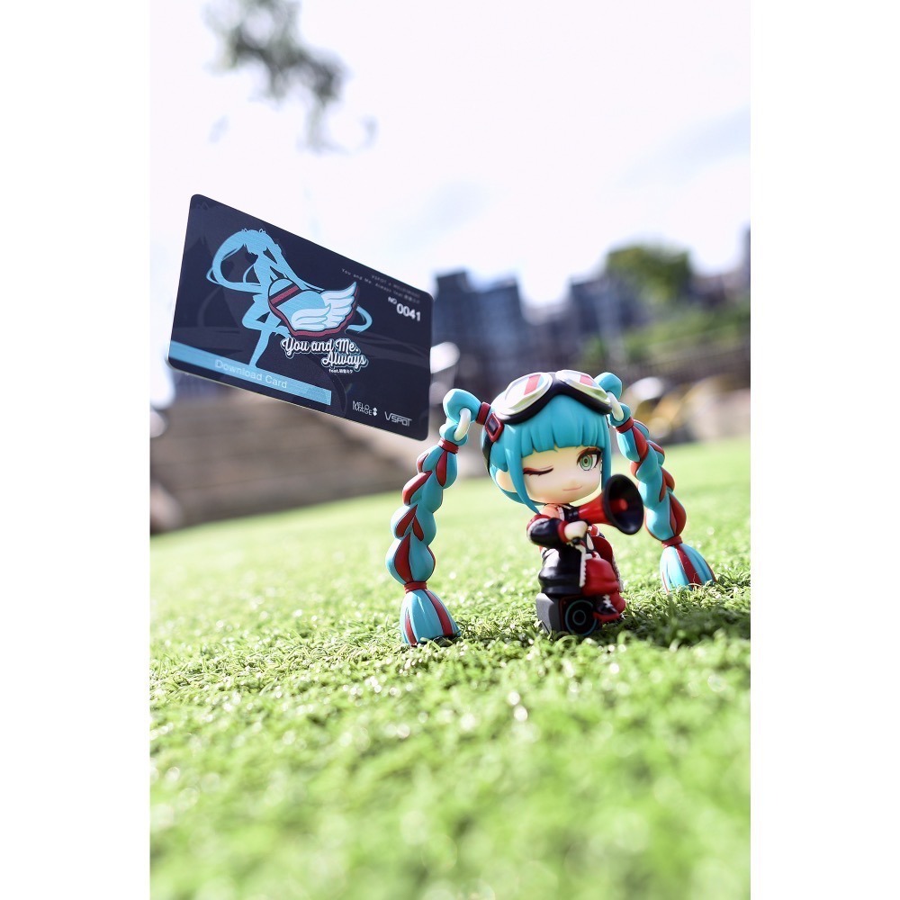 You and Me. Always 初音紀念專輯USB典藏版 ［清倉特價中］-細節圖2