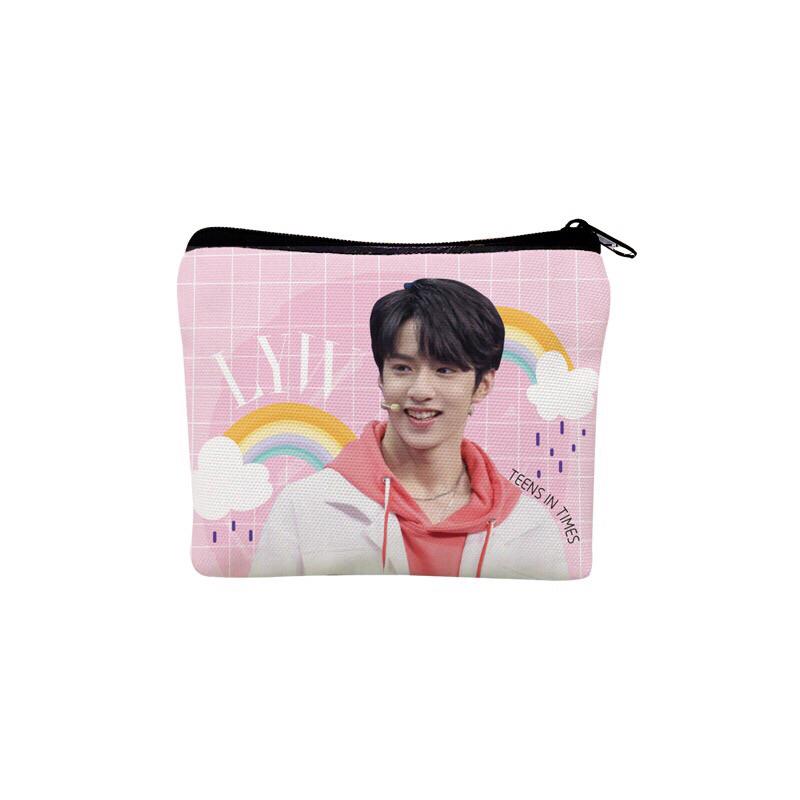【覺JIAO】周邊☛ TNT 時代少年團 真人零錢包 馬嘉祺、丁程鑫、宋亞軒、劉耀文、張真源、嚴浩翔、賀峻霖-細節圖3