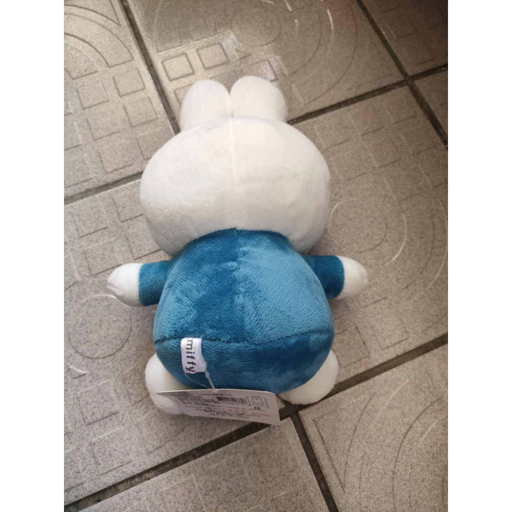 全新米菲兔藍色有雷射標籤保存良好-細節圖2