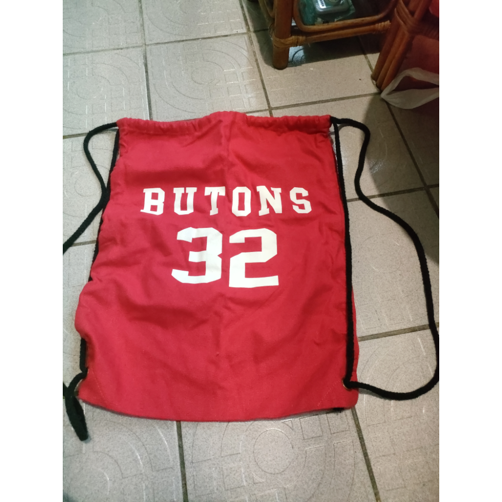 全新紅色BUTONS32布料輕便後背包-細節圖2