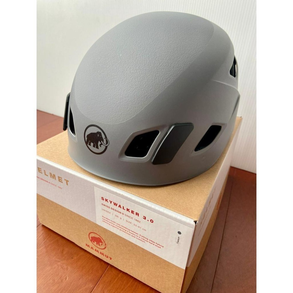 鈦金灰(Titanium)