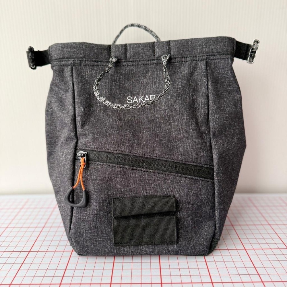【隔壁山友】現貨+發票 Petzl SAKAB Bouldering chalk bag 粉袋 抱石粉袋 磁吸 攀岩-細節圖2