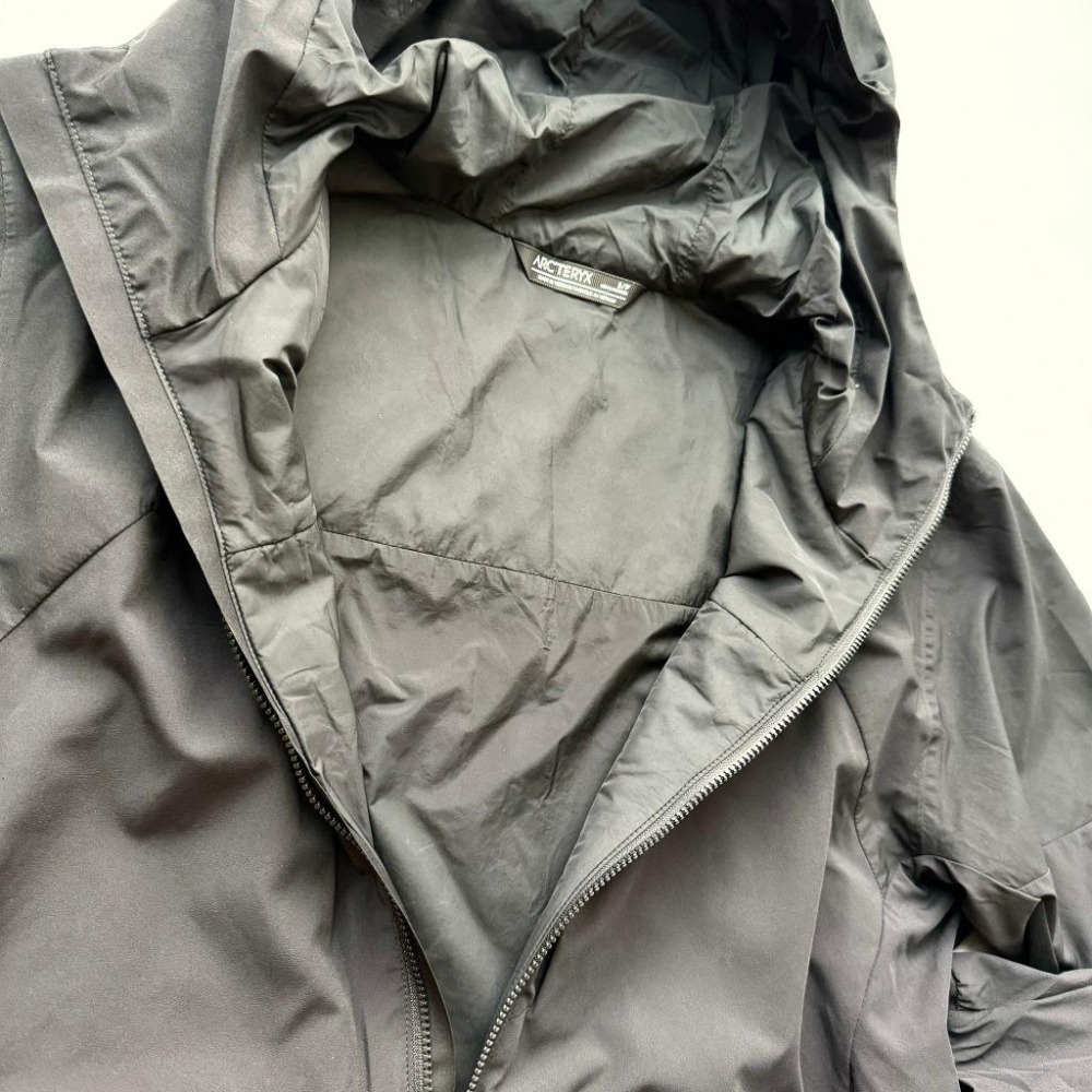 【隔壁山友】二手Arc’teryx Proton Hybrid Insulated Hoodie 防風外套 始祖鳥 登山-細節圖3
