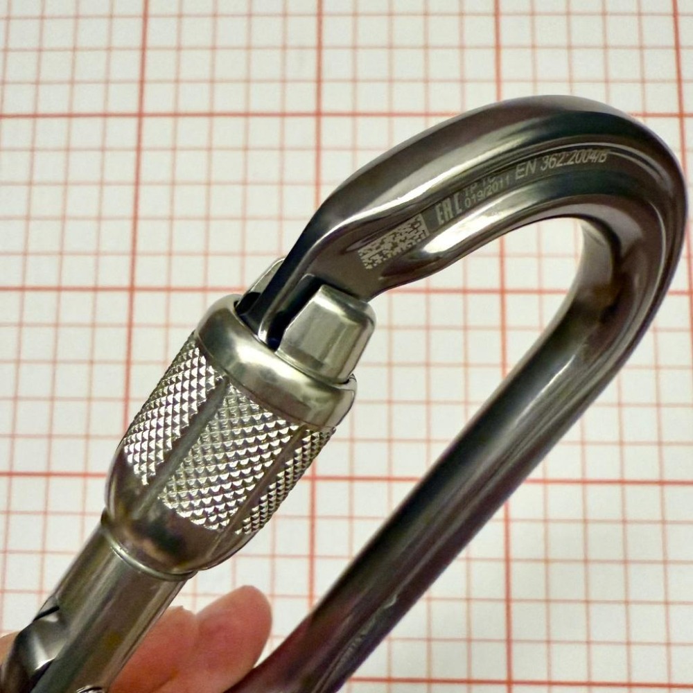 【隔壁山友】現貨+發票 Petzl OK Screw Lock 鉤環 攀岩 O型鉤環 有鎖鉤環-細節圖5