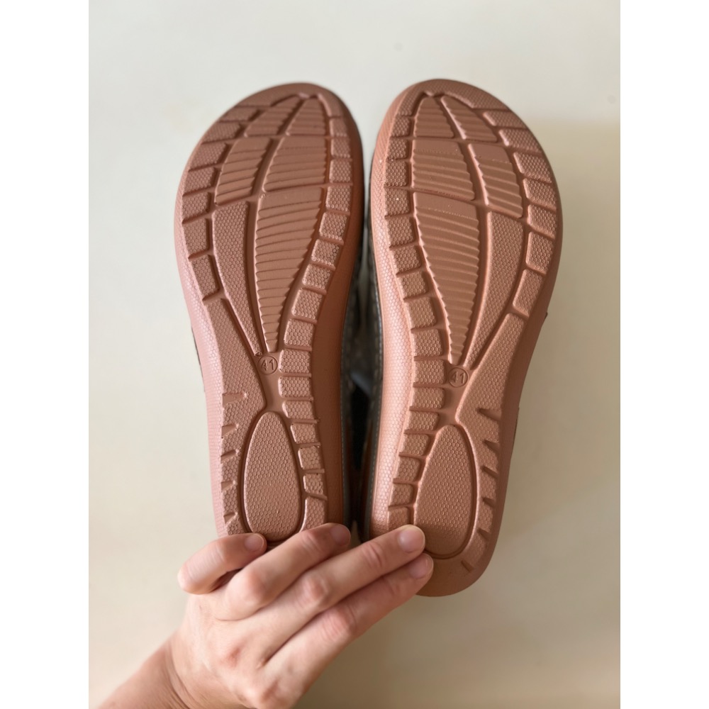 全新涼鞋 包頭涼拖鞋 復古涼鞋 鏤空涼鞋 洞洞鞋 舒適女士涼鞋 厚底軟底-細節圖6