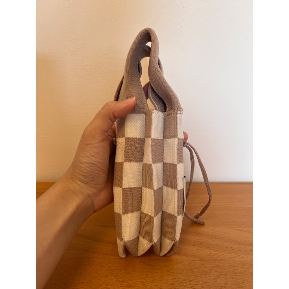 Joseph and Stacey針織棋盤格手機百褶包-迷你-卡其駝-細節圖5