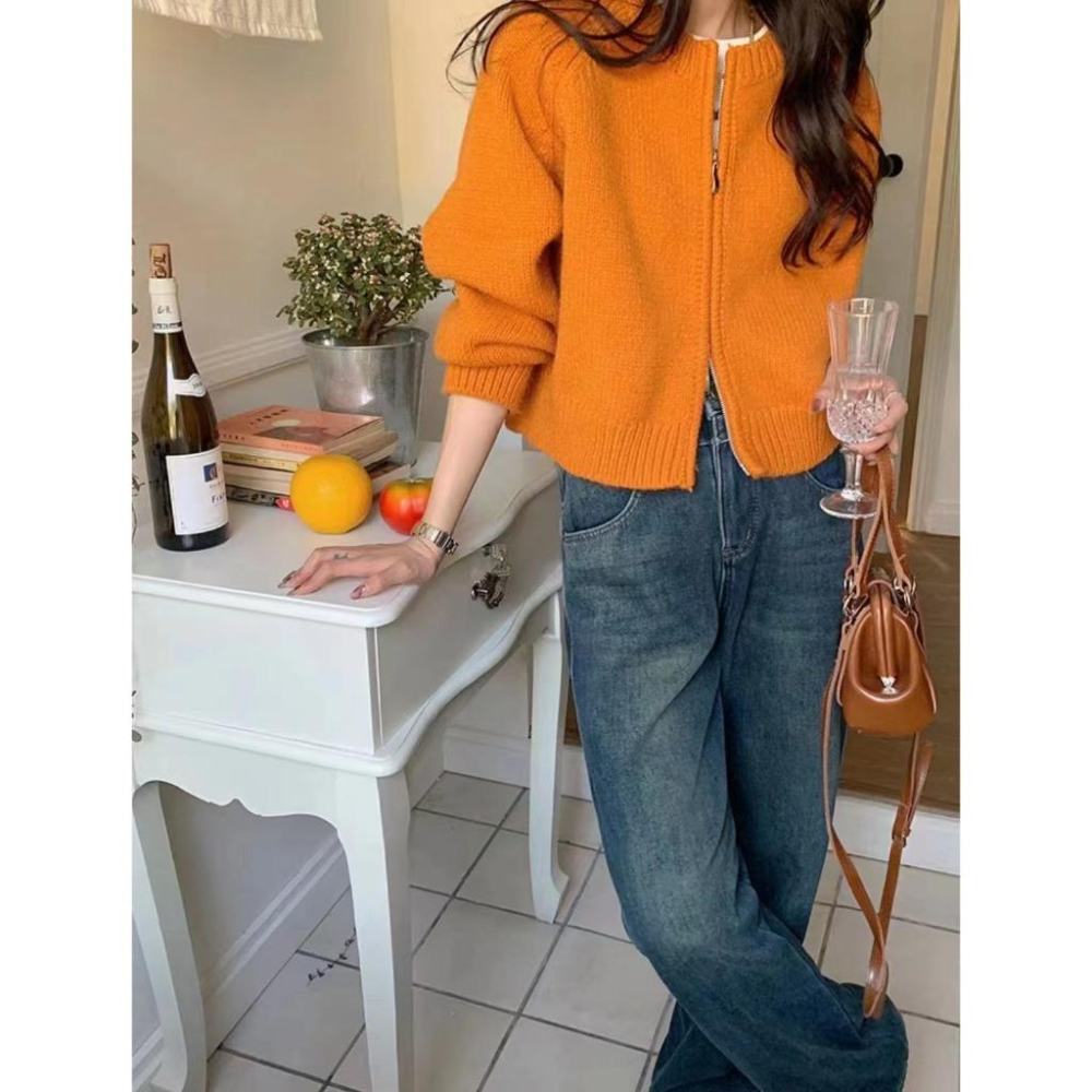 【現貨快速出】柔BuQ❤️💘▲圓領拉鏈毛衣外套女2023秋冬韓系溫柔寬鬆短款小個子針織開衫上衣🐱😘-細節圖3