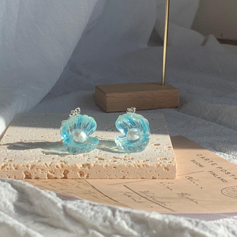 𝗦𝗽𝗿𝗶𝗻𝗚𝘂𝗮｜現貨｜湛藍水晶貝殼耳環 清新可愛日系動物迷你精緻少女心趣味創意耳飾吊飾無耳洞耳夾-細節圖3