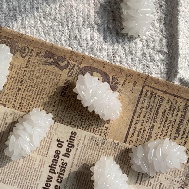 𝗦𝗽𝗿𝗶𝗻𝗚𝘂𝗮｜現貨｜一坨飯粒髮夾 食物清新可愛日系袖珍趣味創意少女心飾品-細節圖5