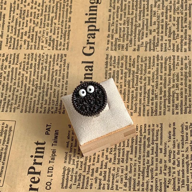 𝗦𝗽𝗿𝗶𝗻𝗚𝘂𝗮｜現貨｜餅乾小精靈戒指 可愛日系迷你精緻少女心趣味創意-細節圖4