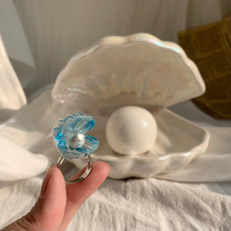𝗦𝗽𝗿𝗶𝗻𝗚𝘂𝗮｜現貨｜湛藍貝殼珍珠戒指 海洋水晶可愛日系迷你精緻少女心趣味創意吊飾開口戒-細節圖4
