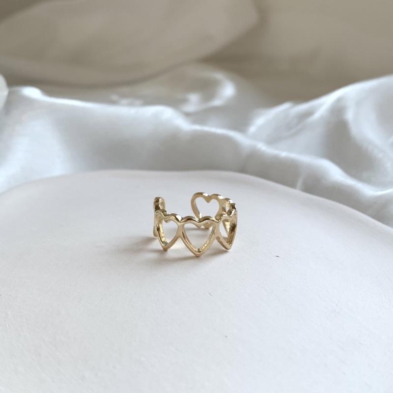 𝗦𝗽𝗿𝗶𝗻𝗚𝘂𝗮｜現貨｜愛心小串燒 鏤空心形戒指韓國設計簡約指環開口可調節鍍金時尚-細節圖2