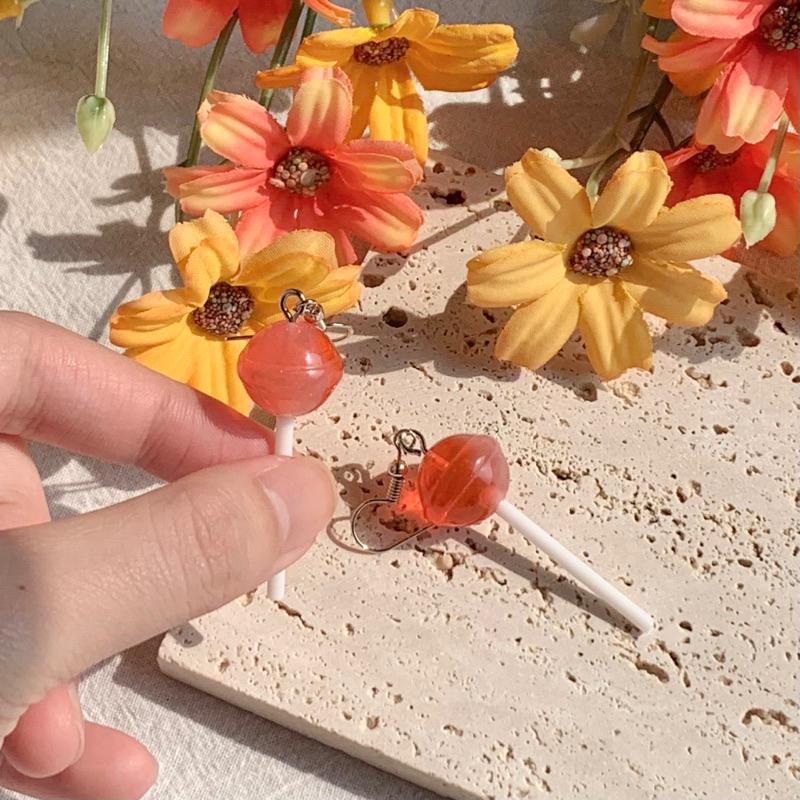 𝗦𝗽𝗿𝗶𝗻𝗚𝘂𝗮｜現貨｜草莓棒棒糖 清新可愛日系食物迷你精緻少女心趣味創意耳飾吊飾無耳洞耳夾-細節圖3