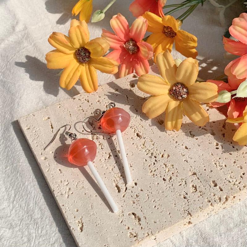 𝗦𝗽𝗿𝗶𝗻𝗚𝘂𝗮｜現貨｜草莓棒棒糖 清新可愛日系食物迷你精緻少女心趣味創意耳飾吊飾無耳洞耳夾-細節圖4