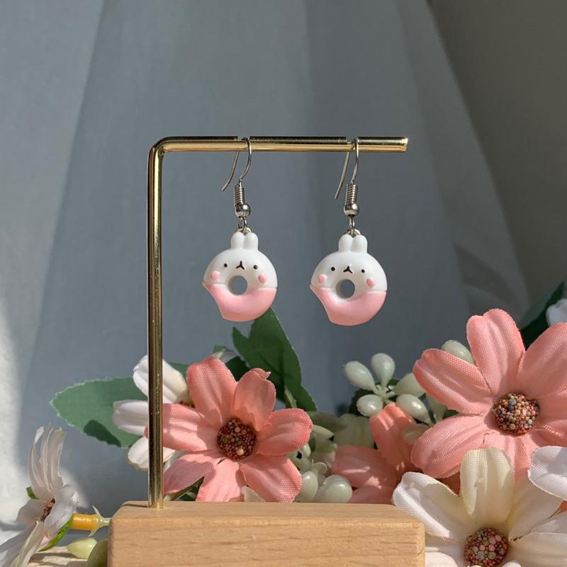 𝗦𝗽𝗿𝗶𝗻𝗚𝘂𝗮｜現貨｜草莓小兔甜甜圈 可愛日系動物迷你精緻少女心袖珍趣味搞怪浮誇耳飾無耳洞耳夾-細節圖4