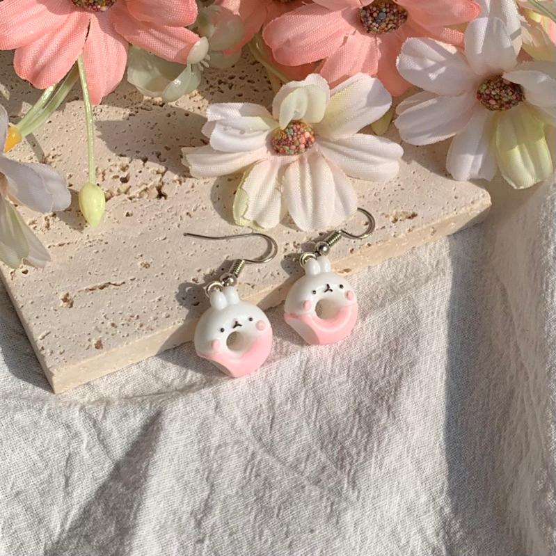 𝗦𝗽𝗿𝗶𝗻𝗚𝘂𝗮｜現貨｜草莓小兔甜甜圈 可愛日系動物迷你精緻少女心袖珍趣味搞怪浮誇耳飾無耳洞耳夾-細節圖6