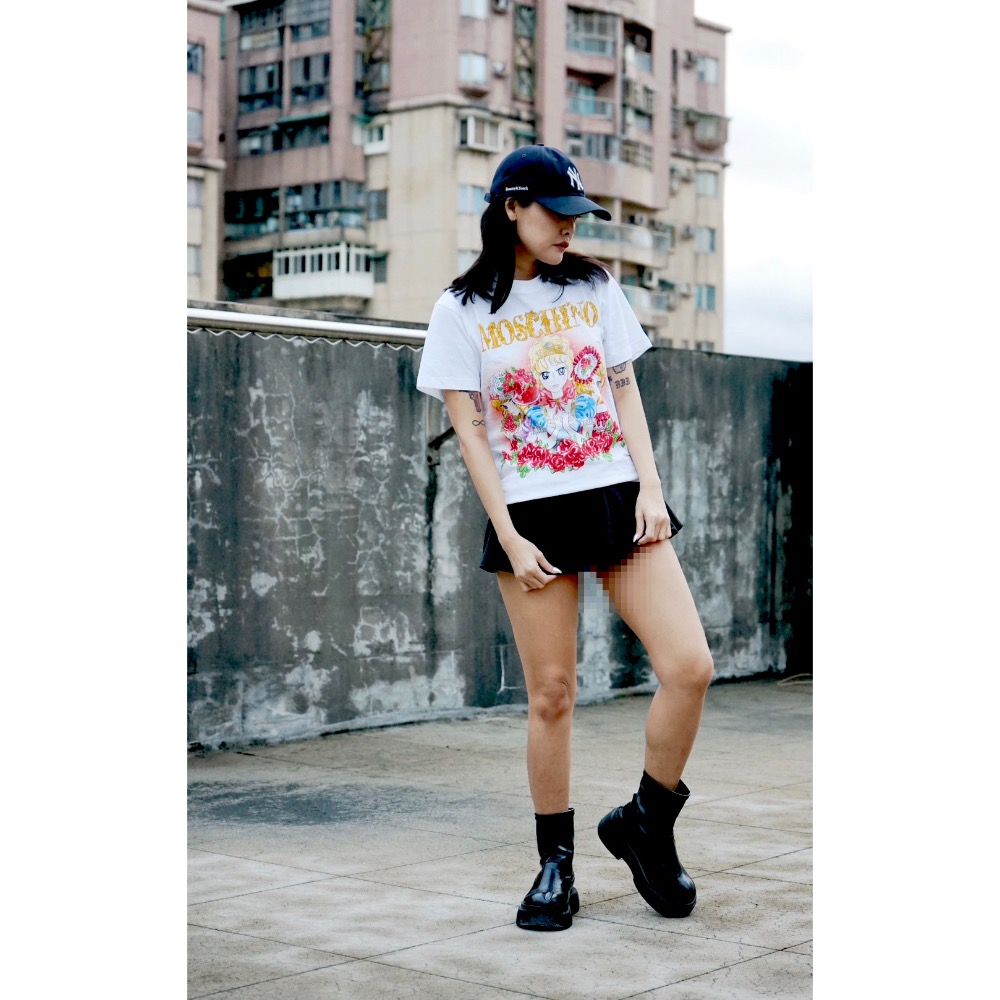 緋聞 🐻 MOSCHINO 凡爾賽玫瑰 / 本宮 / 刺繡 / 白色 / 短袖 / T恤 / 瑪麗皇后🌹-細節圖9