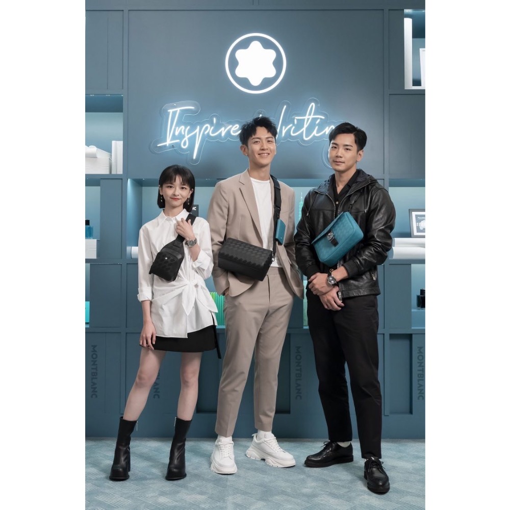 緋聞 👩🏻 MONTBLANC 萬寶龍 / 遊俠 / 墨子 / 黑色 / 側背包 / 斜背包 / 肩背包 / 相機包 👜-細節圖3