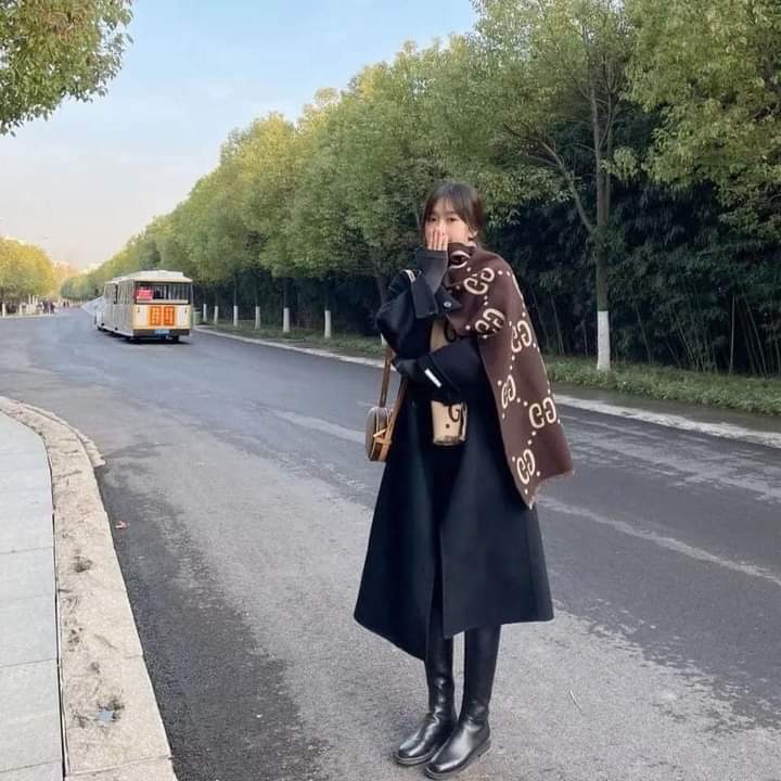 預購款_網紅字母羊絨仿羊絨圍巾-細節圖4