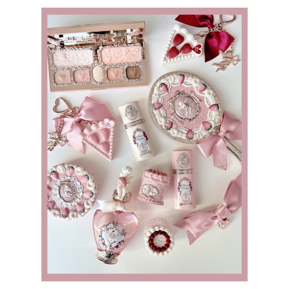 戴栗ლ 花知曉ꜰʟᴏᴡᴇʀ ᴋɴᴏᴡꜱ草莓丘比特系列×阿里北杯聯名🍓唇霜 液體腮紅 面綜盤 粉餅 護手霜 香水👼-細節圖10