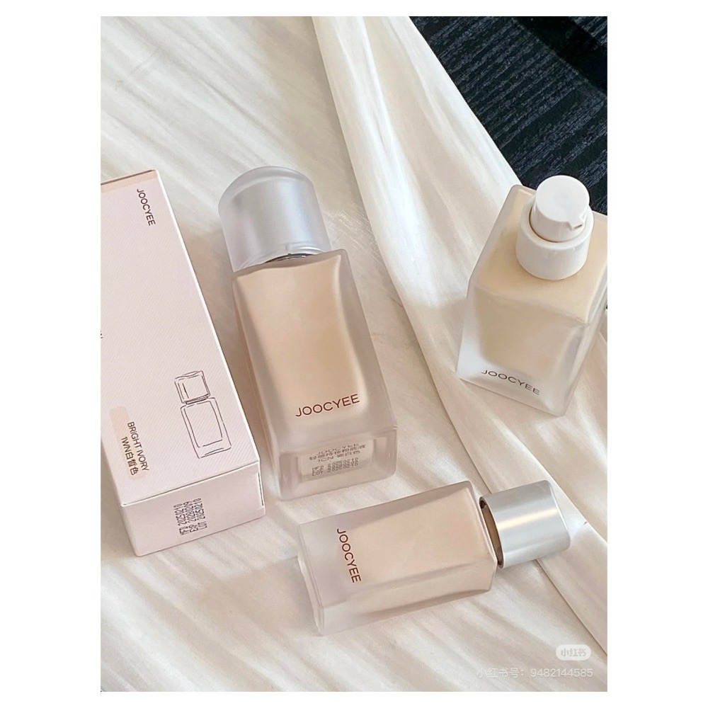 戴栗ლ 酵色ᴊᴏᴏᴄʏᴇᴇ小銀蓋粉底液🪽春夏油皮彈性持妝黑科技-細節圖2