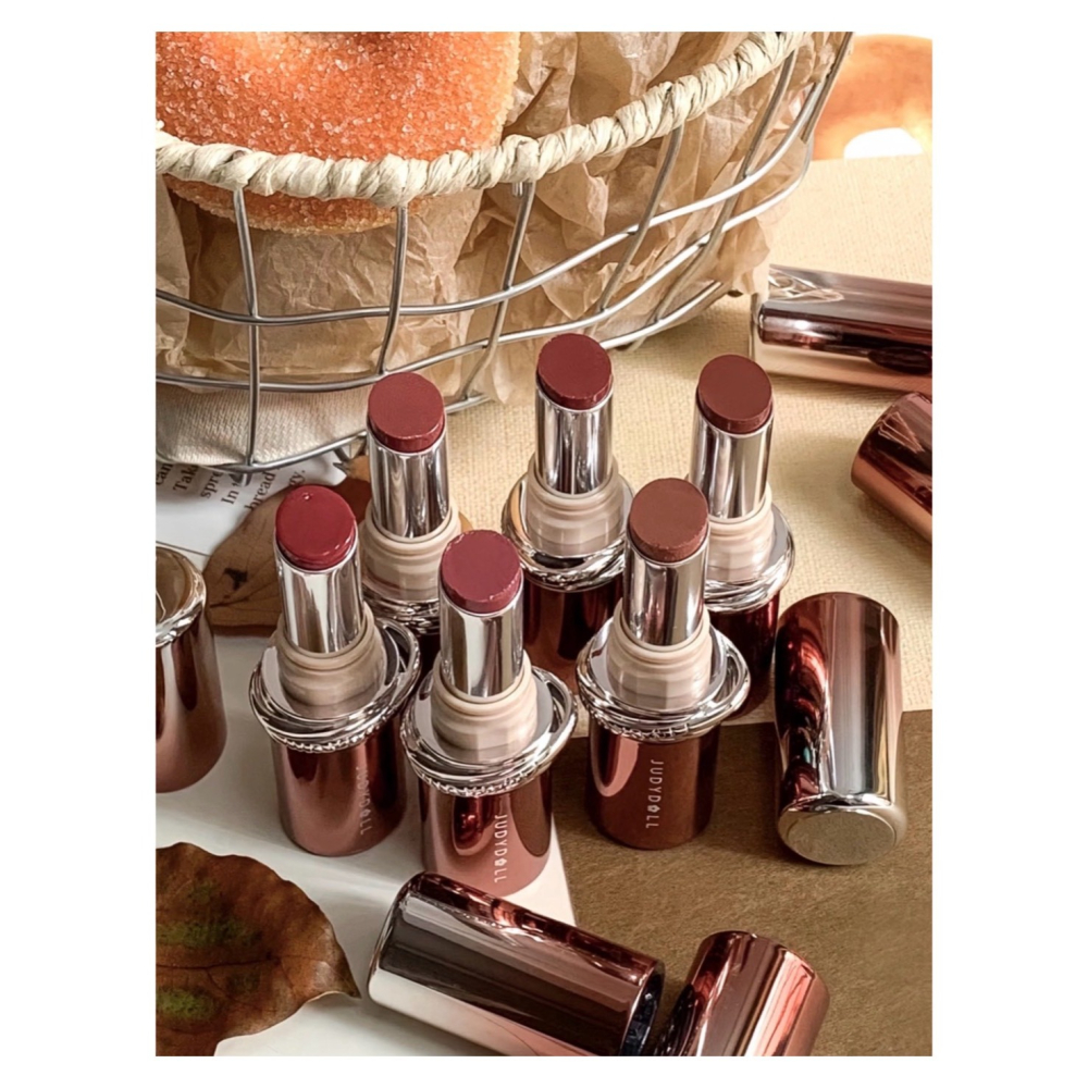 戴栗ლ 橘朵ᴊᴜᴅʏ ᴅᴏʟʟ 精華口紅🤎秋冬淡人偽素顏裸門天菜-細節圖3