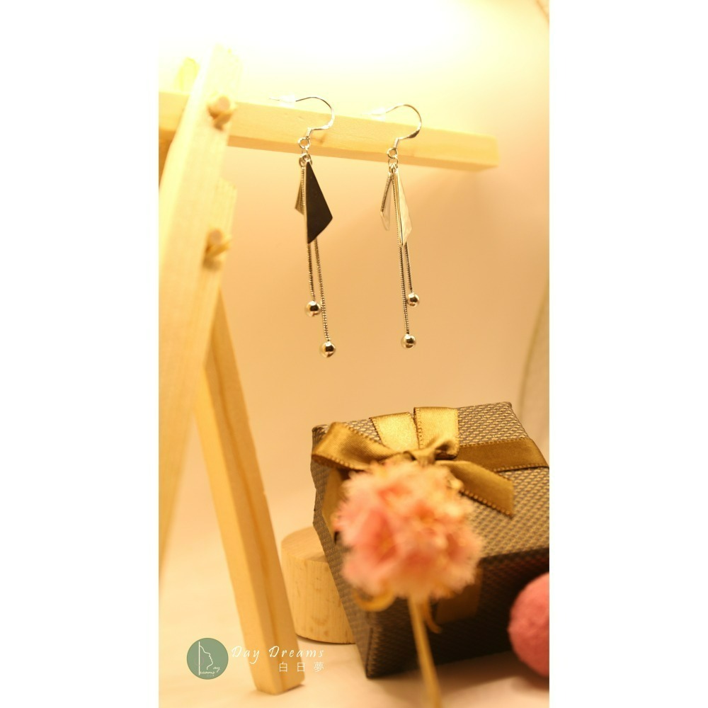 Ϙϙ JYL-玩美耳環 ◆『003』耳掛耳墜式耳環 ◆幾何三角中長銀珠流蘇 ϙϘ-細節圖4
