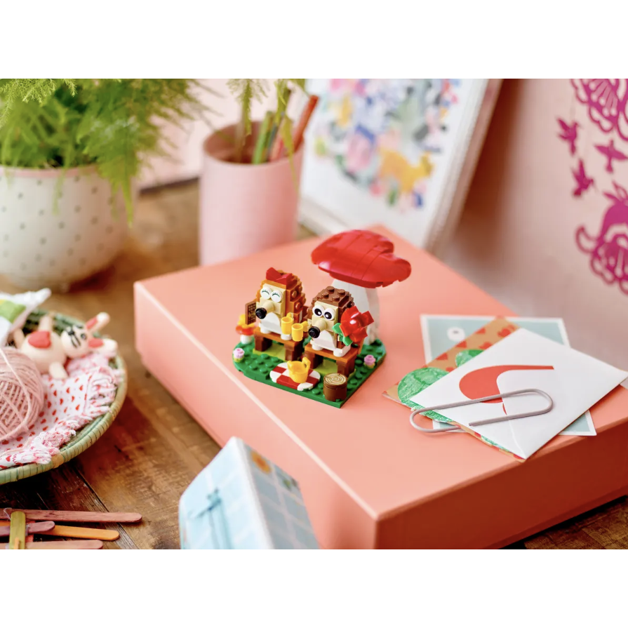 LEGO 40711 刺蝟野餐約會 Hedgehog Picnic Date【樂高玩家】iconic系列-細節圖4