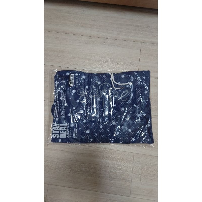 全新 Stayreal 燦爛星空帽T 黑標M 寬約50cm 身長約68cm；袖長約68公分-細節圖3