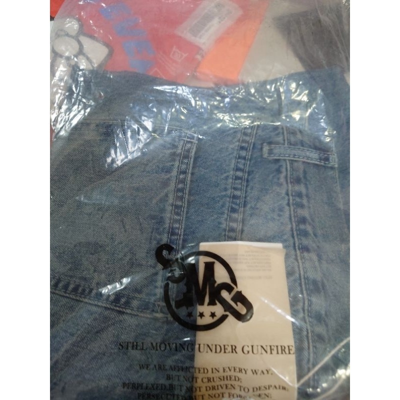 新品 林俊傑 潮牌SMUDGE SMG 牛仔褲 M號 1200元 褲長約99cm；寬約39.5cm-細節圖2