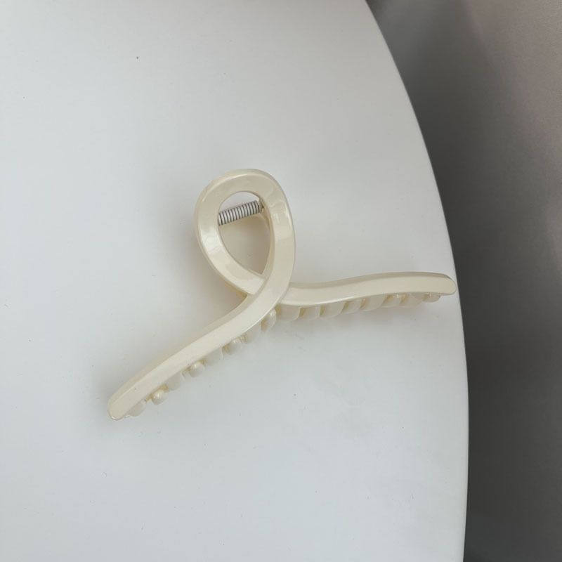 B027 亮面素色鯊魚夾-細節圖2