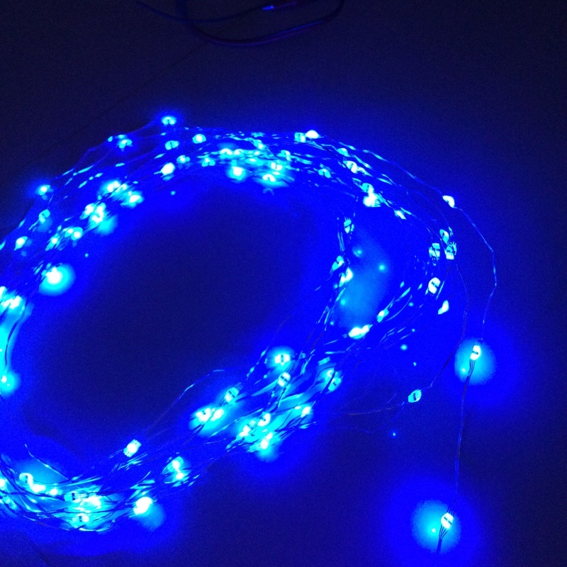 LED銅線燈4線七彩同步變色-10米100燈-18650電池3.7或5V行動電源-USB