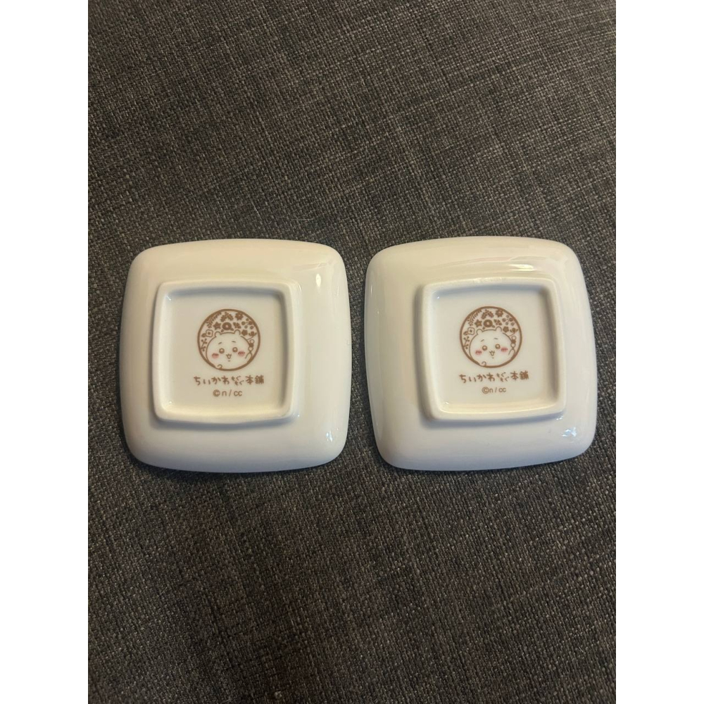 全站免運 全新現貨 吉伊卡哇 日本正版 川越限定 豆皿 碟子 沾醬碟 方碟 當地店鋪帶回 chiikawa-細節圖2