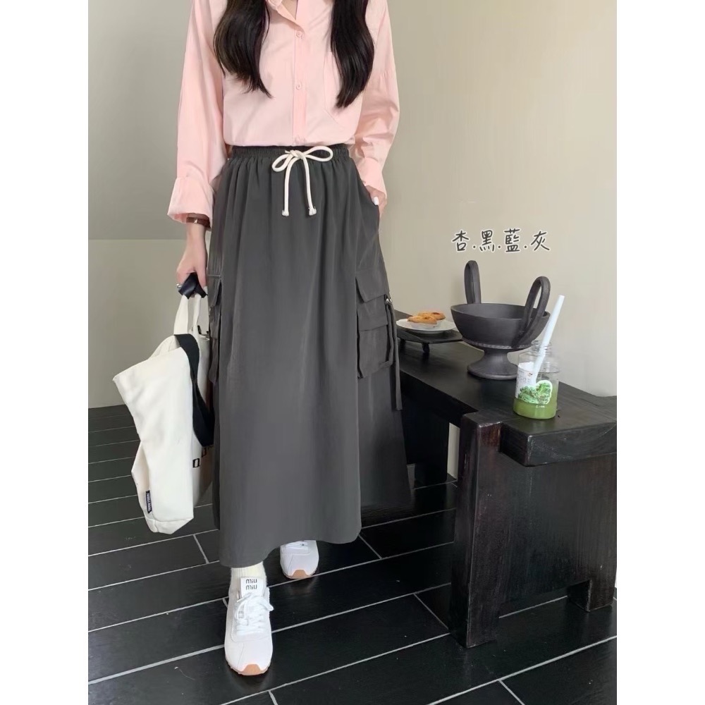 【預購】百搭男友風抽繩工裝長裙-細節圖7