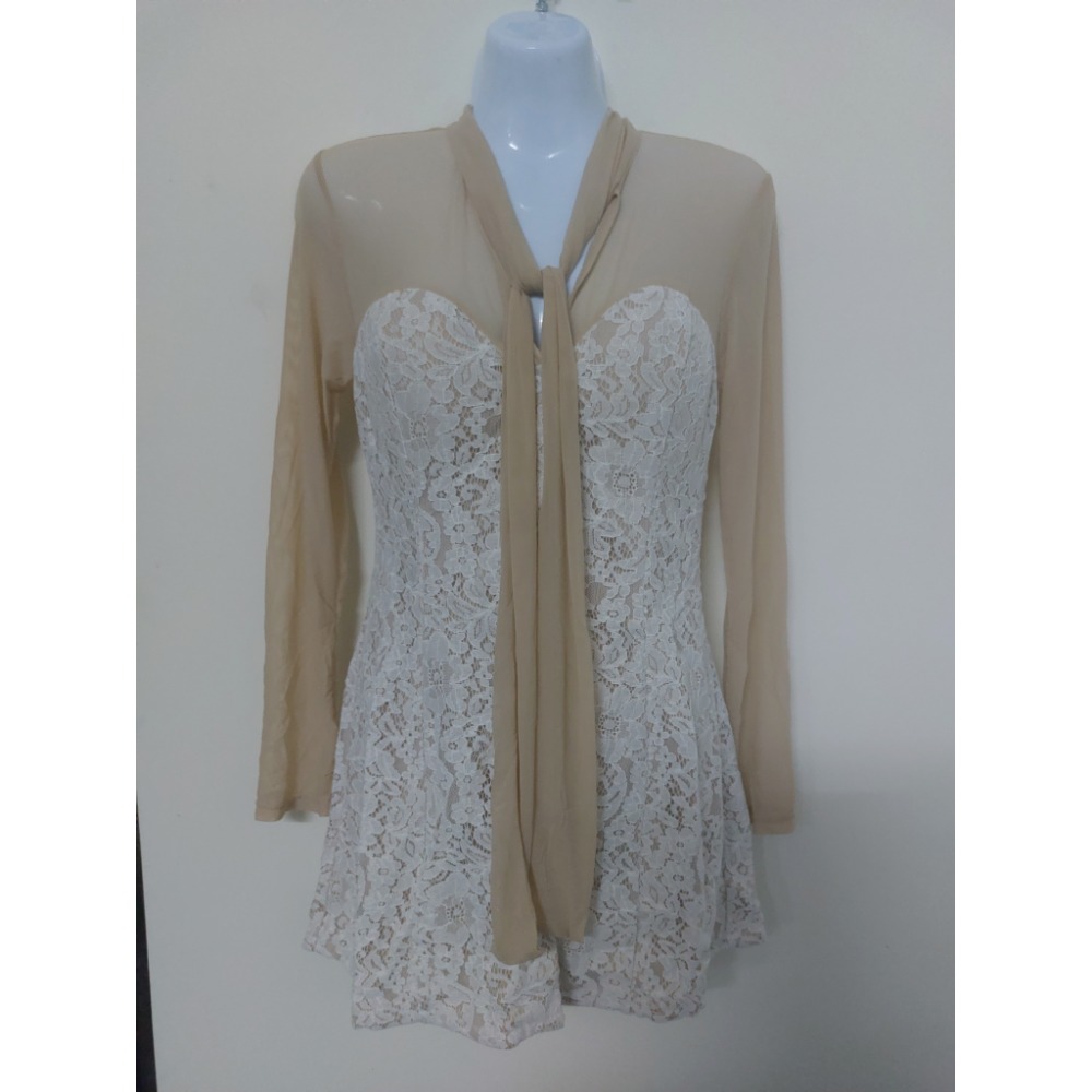 台灣現貨蕾絲短洋上衣-規格圖3