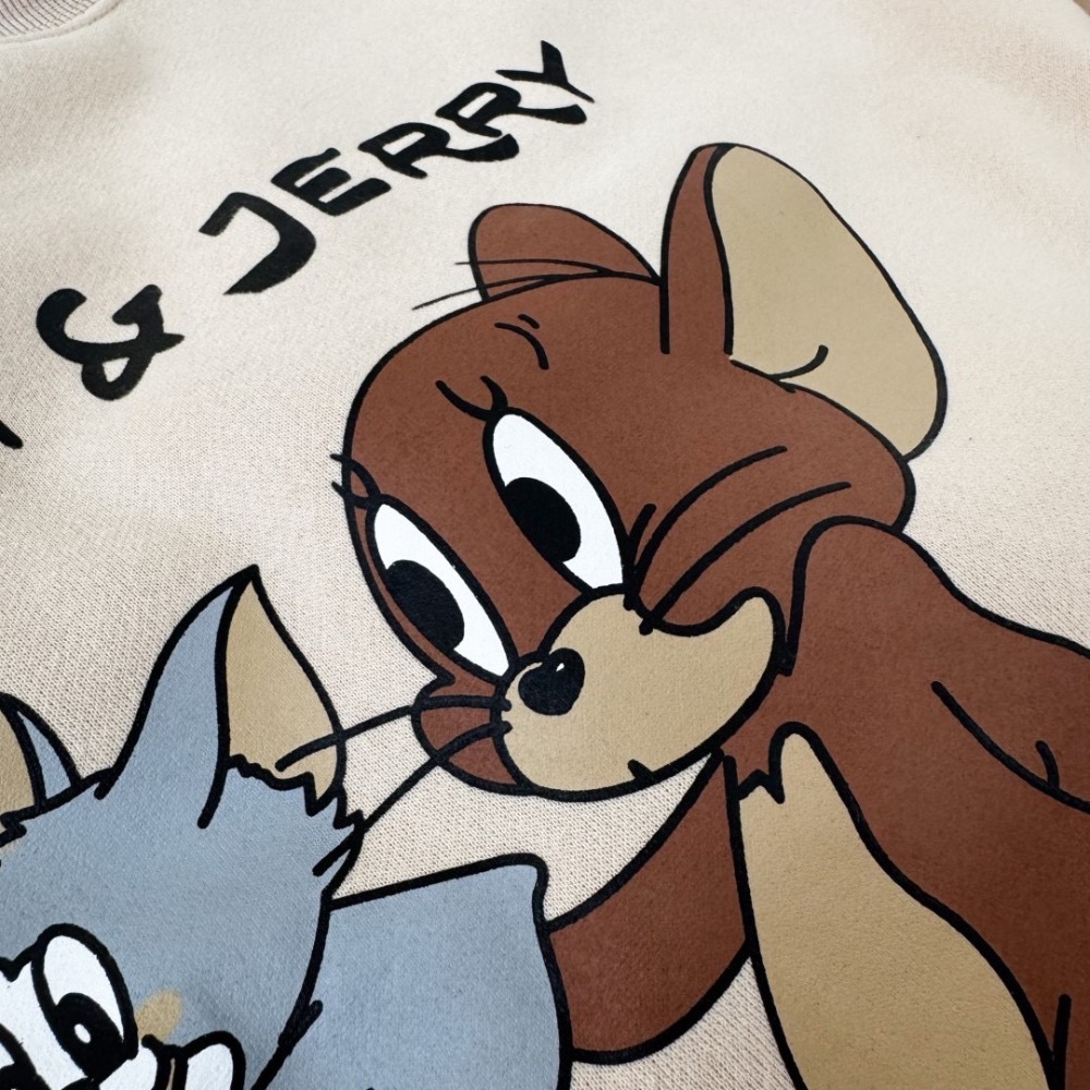 傑瑞湯姆｜布偶戲印花大學T-細節圖3