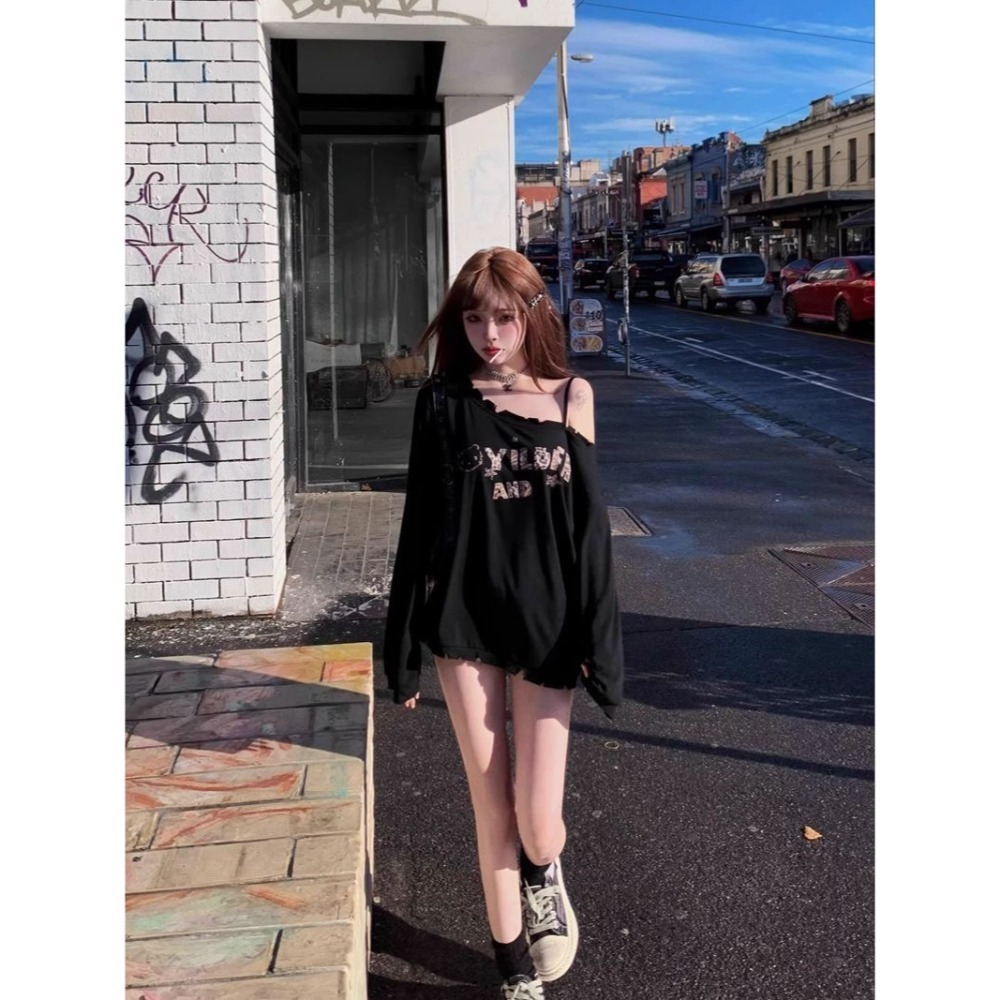 韓系斜肩吊帶衛衣-細節圖6