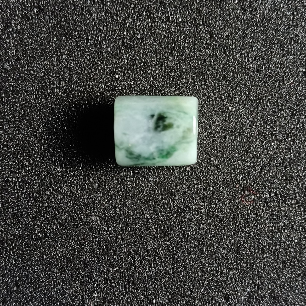 扁玉圓珠吊咀-細節圖2