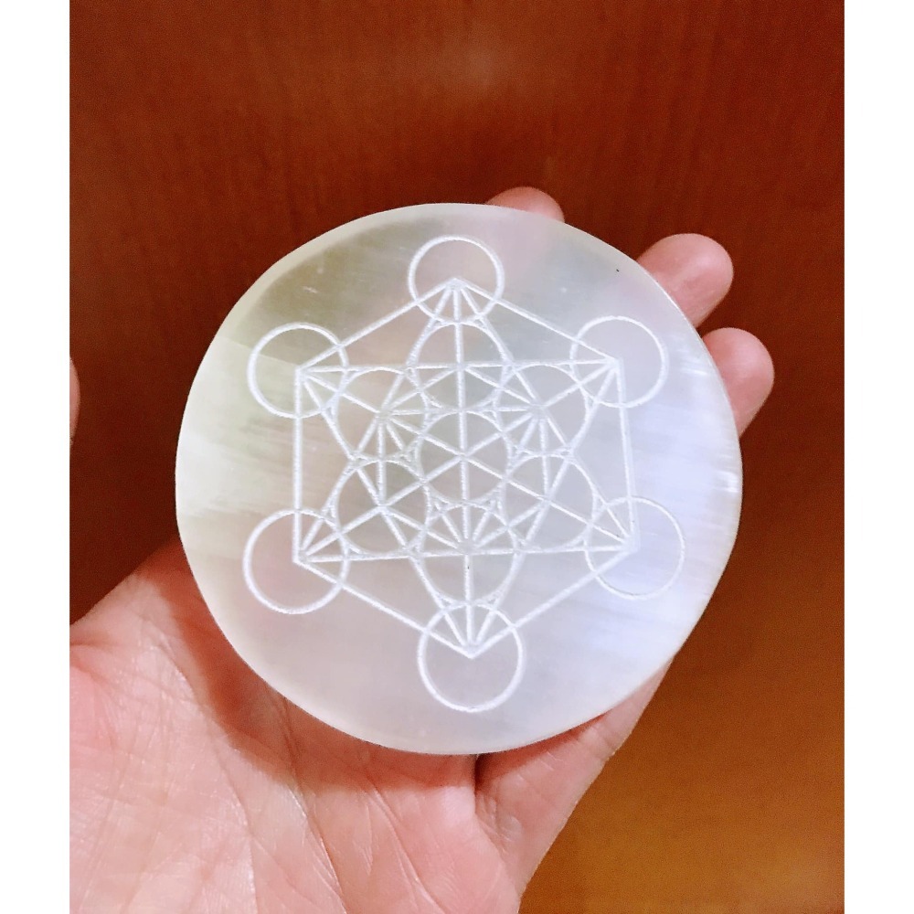 【NewAgeLife】 充電板 透石膏 月亮 女神 天使 能量盤 五角星 七脈輪 生命之花 大天使麥達昶 淨化 水晶-細節圖4