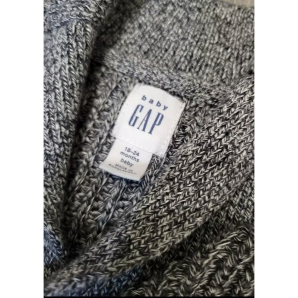 【貝比尼尼】Gap幼童針織外套 尺碼18-24m-細節圖3