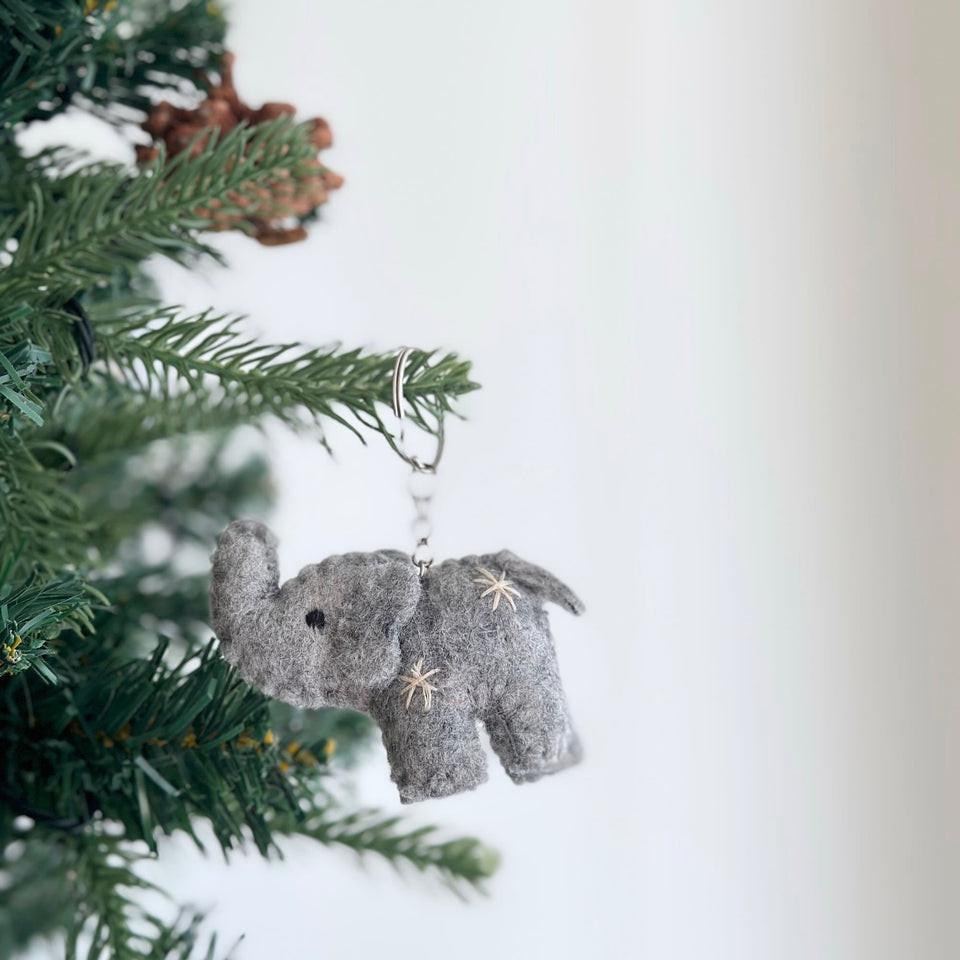 Felt Keychain - Elephant with Snowflake Embroidery-細節圖8