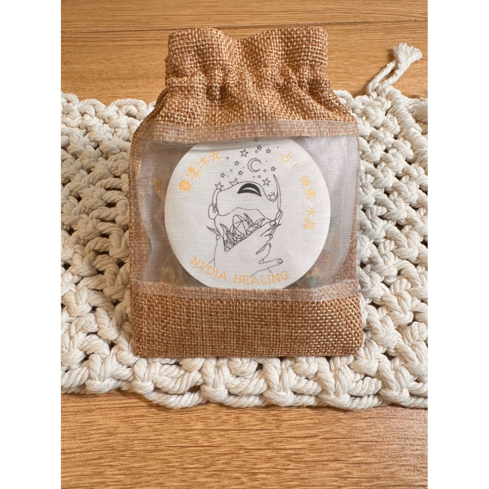 A1-招財豐盛永生小花盅(10cm)+A款招財開運花草玫瑰鹽50g+黃水晶擴香石-細節圖3