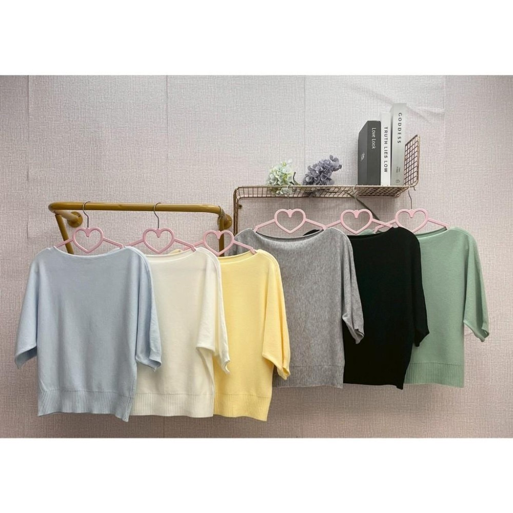 MIMA女王  ❤A211💡斜領素面百搭針上衣-細節圖5