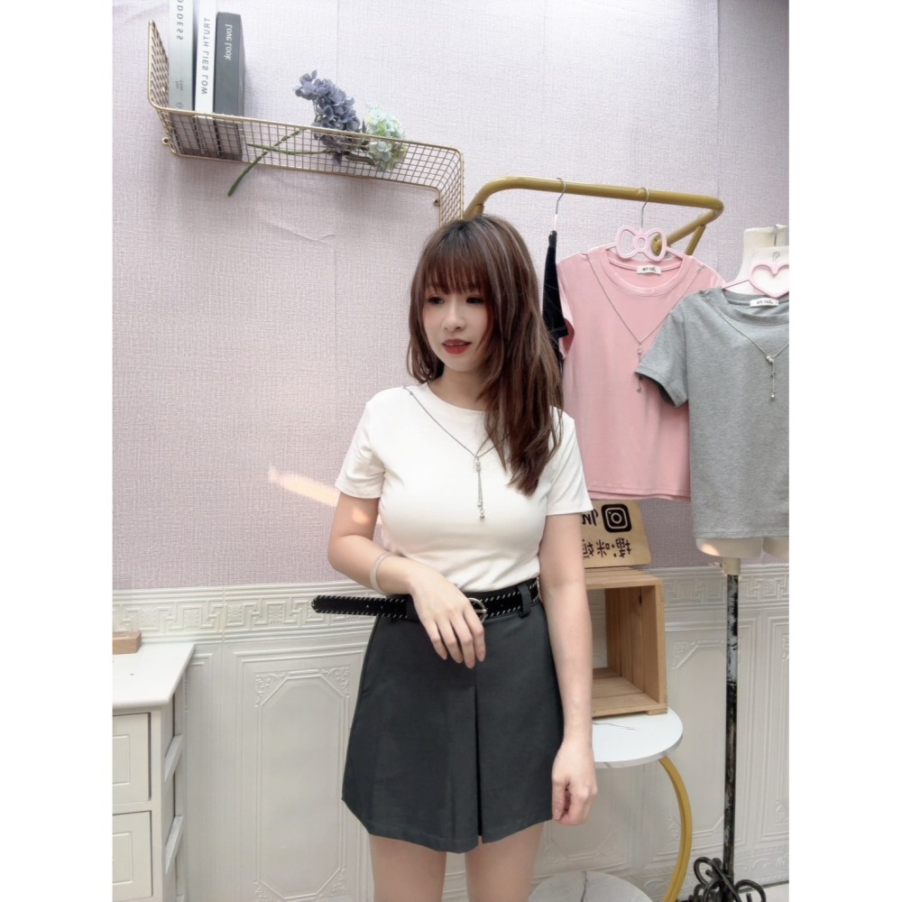 MIMA女王❤A342💡個性素面附項鍊螺紋棉彈力上衣-細節圖2