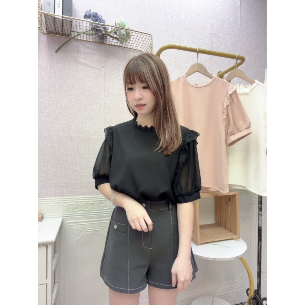MIMA女王❤A548💡睫毛蕾絲領口拼接透膚雪紡袖上衣-細節圖3