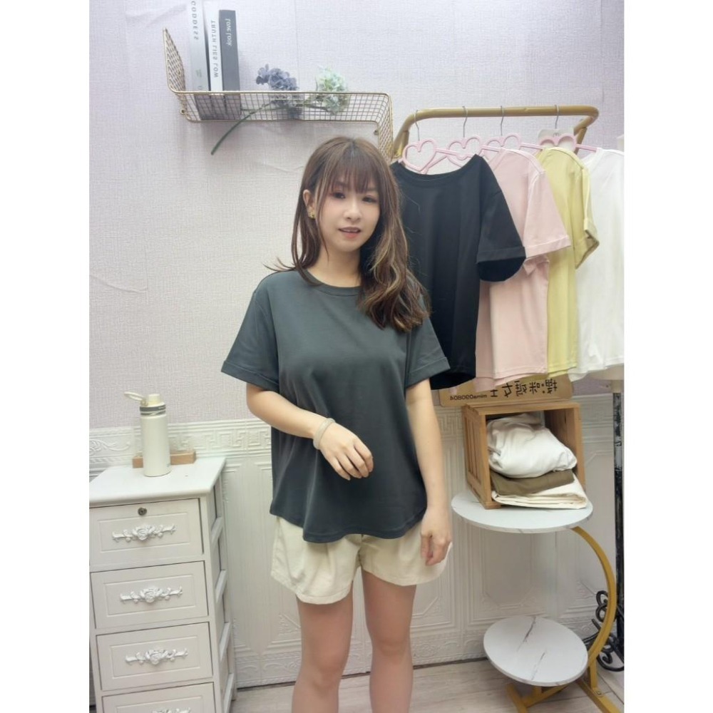 MIMA女王❤A611💡簡約後開叉設計寬鬆T恤-細節圖3