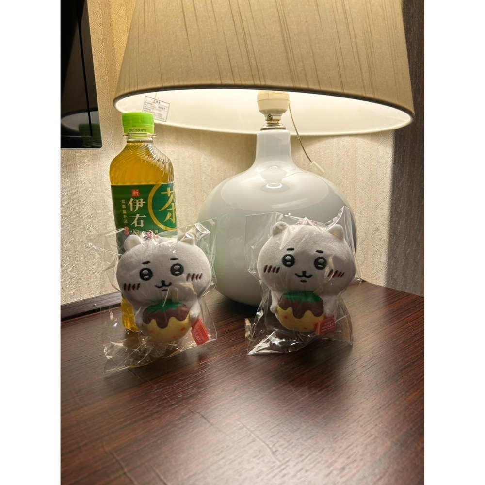 日本 正版 chiikawa 吉伊卡哇 大阪限定款 吉伊卡哇 烏薩奇 兔兔 章魚燒系列 地區限定 吊飾-規格圖1