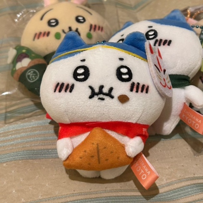 日本 正版 chiikawa 吉伊卡哇 京都限定款 豆皮小八 伏見稻荷限定 水手系列 神戶水手 吉伊 地區限定 吊飾-規格圖3